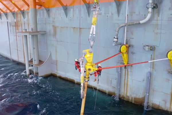 OFFSHORE HEAVY LIFTING FPSO Installations De Pretto Industrie